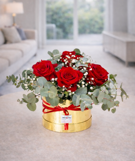 Promesa - 6 Rosas Rojas - Arreglo floral dorado