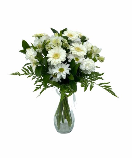 Ramo solidario de flores blancas margaritas claveles gerberas