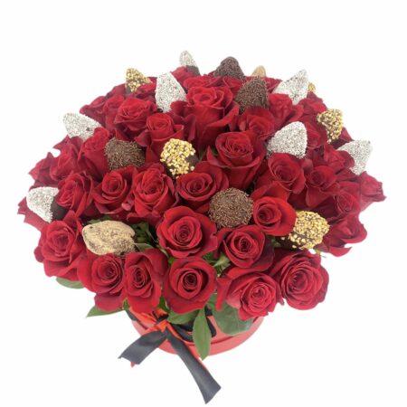 Combo Irresistible - 50 Rosas Rojas y Fresas con chocolate