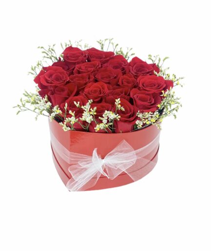 Complicidad - Caja corazón con 18 rosas rojas